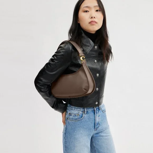 Coach Eve Shoulder Bag - Picture 6 of 9